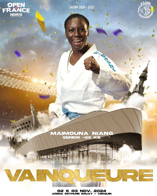 KARATE JEUNE FILLE