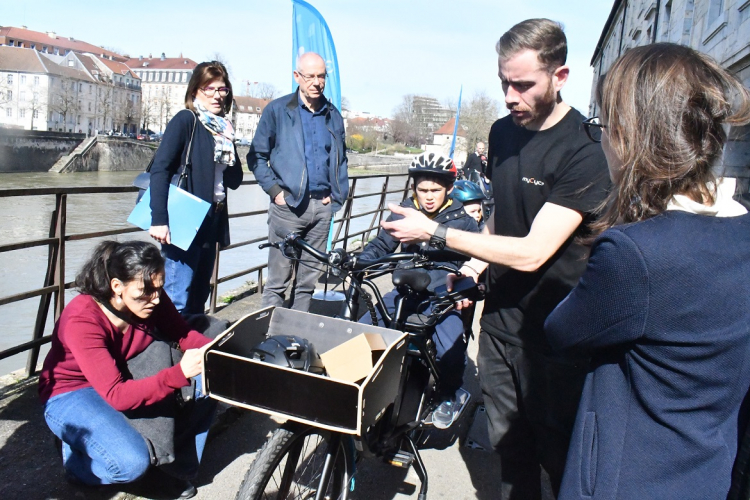 Grand Besançon : dix vélos à assistance électrique pour la famille disponibles sur le territoire