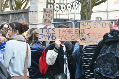 Besan&ccedil;on : col&egrave;re lyc&eacute;enne et blocus au lyc&eacute;e Pasteur avant les municipales