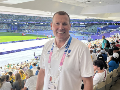Eric Monnin, Vice-pr&eacute;sident de l&rsquo;universit&eacute; de Franche-Comt&eacute;, directeur du centre d&rsquo;&eacute;tudes et de recherches olympiques universitaires et ambassadeur de Paris 2024
