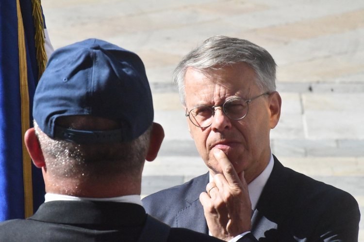 Besan&ccedil;on : &Eacute;ric Alauzet f&eacute;licite Ludovic Fagaut et critique le bilan de la majorit&eacute; sortante