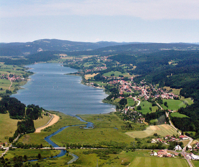 Haut-Doubs&nbsp;: Profiter du Lac Saint-Point, sans voiture&nbsp;!