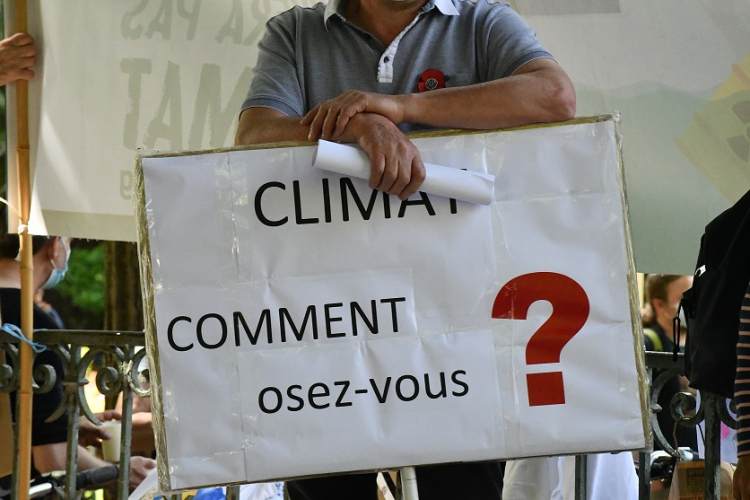 Besançon : Rassemblement pour « la justice climatique »