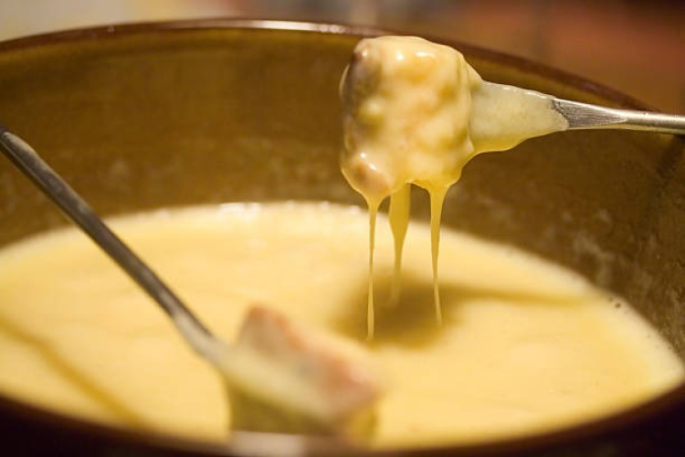 Les Rousses : le record du monde de la plus grande fondue a été battu