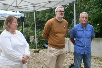 Elodie Recchia ( hydrog&eacute;ologue &agrave; la DREAL BFC). Lionel Philippe ( Maire de Novillars). Christophe Lime
