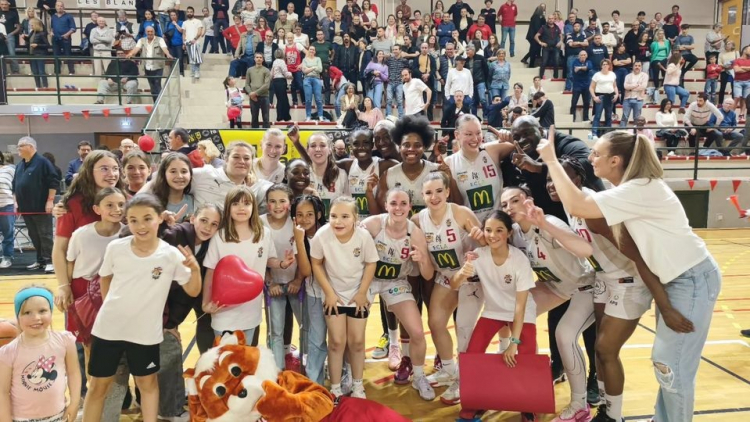 Basket féminin : une montée historique pour les filles de Lons en Nationale 1