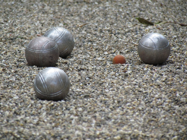 Pontarlier, terre d’accueil des championnats de France jeunes de pétanque en triplettes