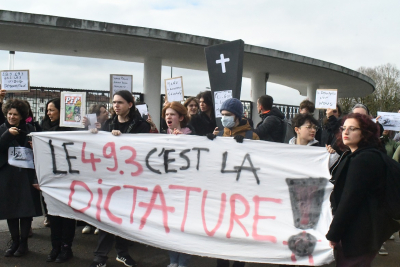 Education : le lyc&eacute;e Pergaud enterre le droit de manifester