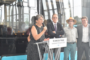 Absence de Jean-Louis Fousseret aux 10 ans du tram : réaction d&#039;Anne Vignot