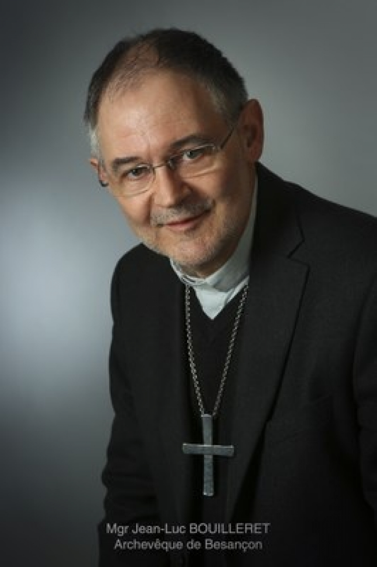 Père Olivier Maire : Hommage de l'archevêque et offices ...
