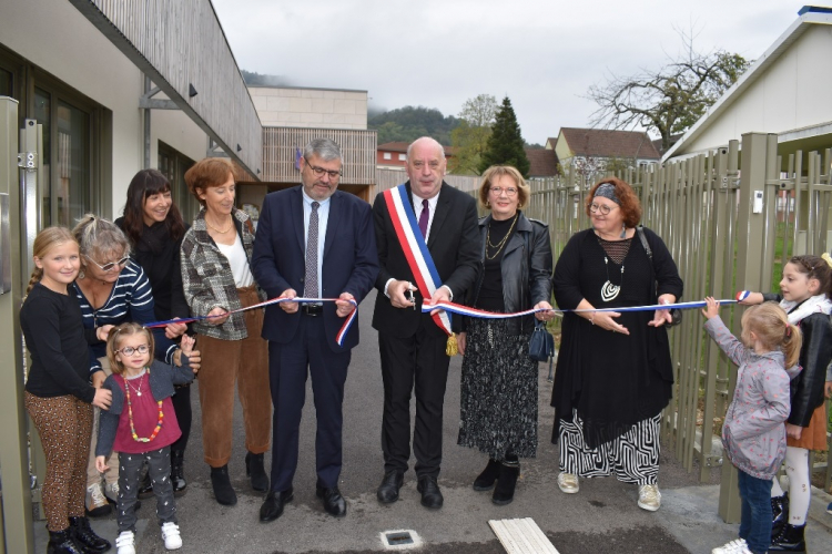 Education : l’école Thomas Pesquet inauguré à Poligny