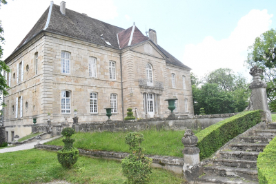 Tourisme : &agrave; la d&eacute;couverte du ch&acirc;teau de Vaire
