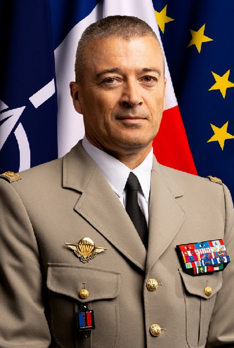 Le Général  Thierry Burkhard nommé à la tête de l&#039;armée française