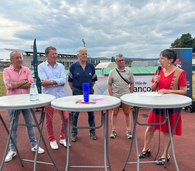 Andr&eacute; Terzot, conseiller municipal d&eacute;l&eacute;gu&eacute; aux animations sportives / Christian Morel, pr&eacute;sident de l'Office Municipal des Sports / Jacques Mariot / Herv&eacute; Grandperrin, pr&eacute;sident de l'USEP / Anne Vignot, maire de Besan&ccedil;on