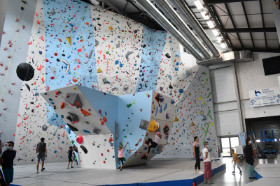 Besan&ccedil;on accueille les championnats de France de para-escalade