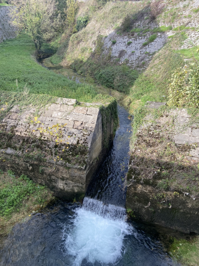 Une &eacute;tude de restauration lanc&eacute;e au profit du ruisseau de la Mouill&egrave;re &agrave; Besan&ccedil;on