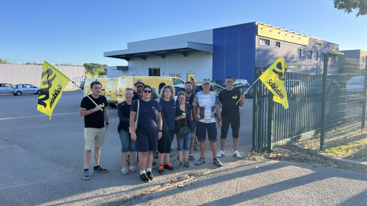 Social : Gr&egrave;ve des facteurs &agrave; Dannemarie-sur-Cr&egrave;te
