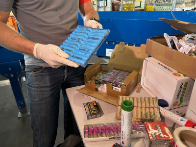 Mortiers, artifices, stup&eacute;fiants : Les douaniers en qu&ecirc;te de colis suspects