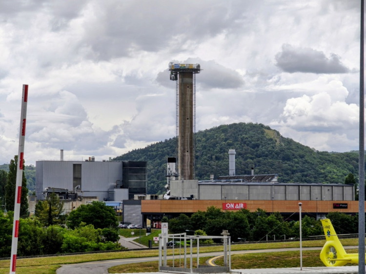 Besan&ccedil;on : pourquoi la chemin&eacute;e de Planoise va dispara&icirc;tre du paysage ?