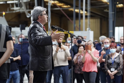 MBF Aluminum : Jean-Luc M&eacute;lenchon &agrave; St-Claude pour soutenir les ouvriers