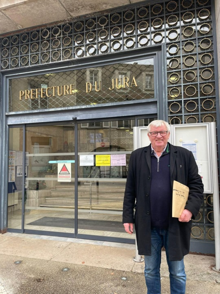 Champagnole : Guy Saillard d&eacute;voile sa liste, Cl&eacute;ment Pernot affiche son soutien