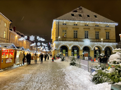 La f&eacute;&eacute;rie de No&euml;l s&rsquo;invite au nouveau march&eacute; de Pontarlier