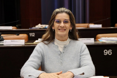 Val&eacute;rie Deloge 