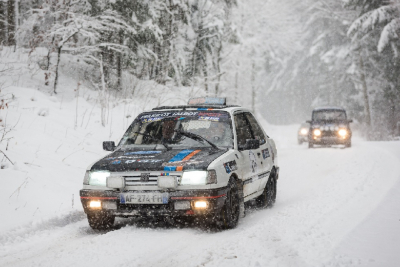Massif du Jura : le rallye Neige et Glace bat son plein
