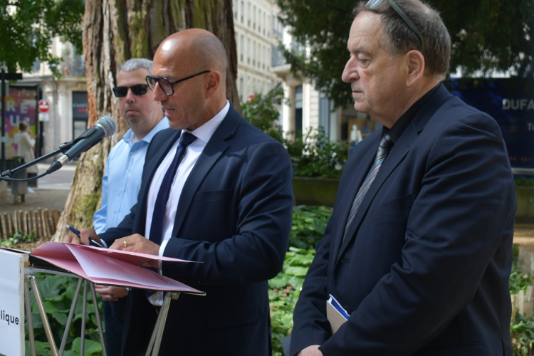 Besan&ccedil;on : la Ville serre la vis face aux nuisances du square Saint-Amour
