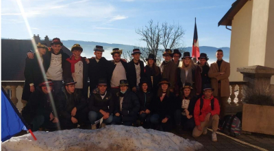 Haut-Doubs : Les conscrits et chantelots des Fins vous souhaitent une bonne ann&eacute;e 2022