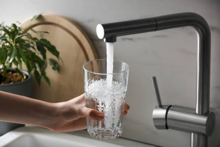 Les H&ocirc;pitaux-Neufs : l&rsquo;eau du robinet interdite &agrave; la consommation