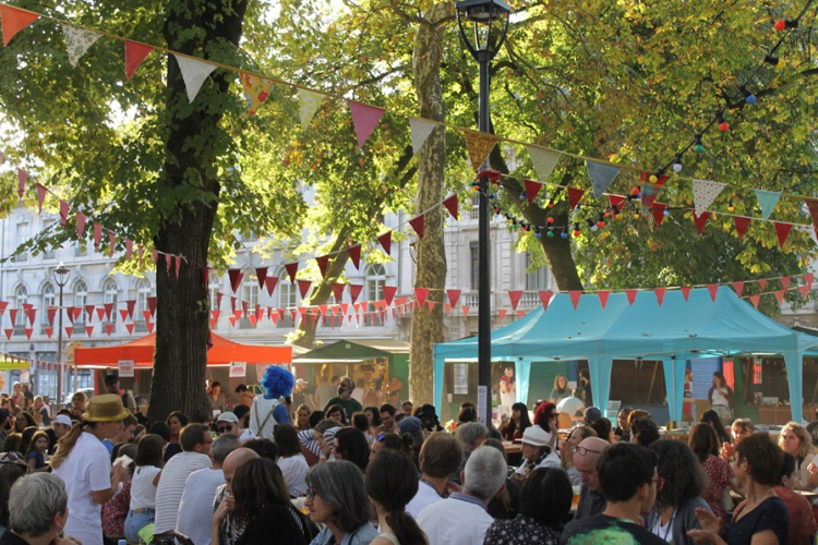 Besançon : la fête de la Pive investit la place Granvelle ce samedi