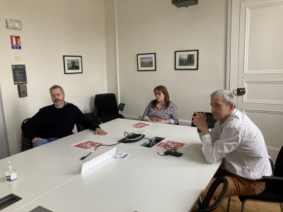 Pr&eacute;sentation du salon de l'emploi &agrave; l'H&ocirc;tel de Ville de Pontarlier 