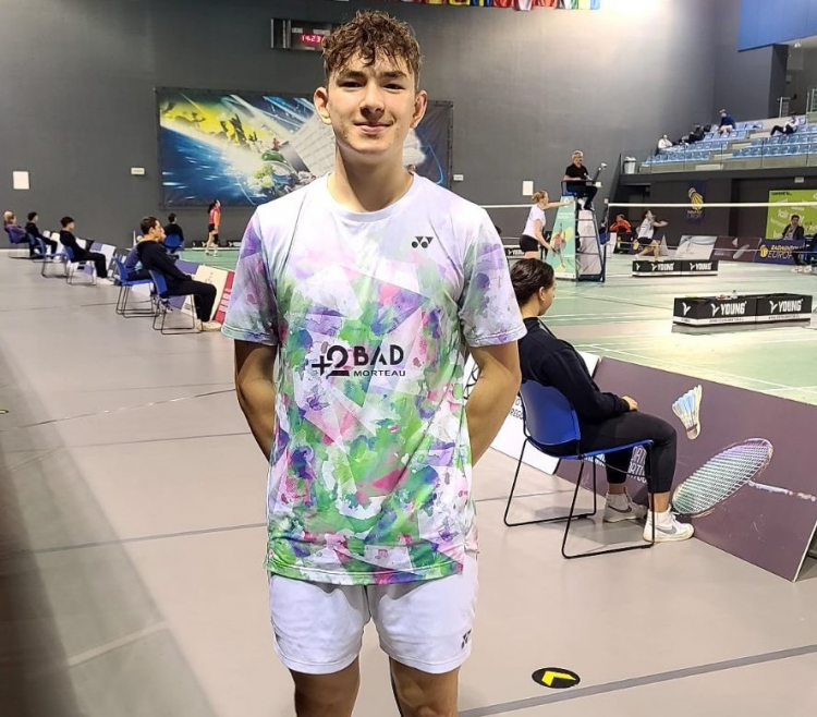 Badminton : le Mortuacien Arthur Tatranov (15 ans)  déjà dans la cour des grands