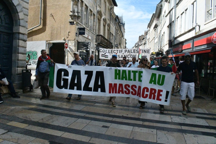 Besançon : rassemblement en hommage aux peuples palestiniens et israéliens