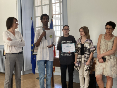 L'&eacute;qui de lyc&eacute;ens de Saint Jean &agrave; Besan&ccedil;on