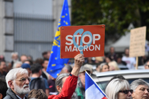 Besançon : Près d’un millier d’anti passe sanitaire dans les rues bisontines