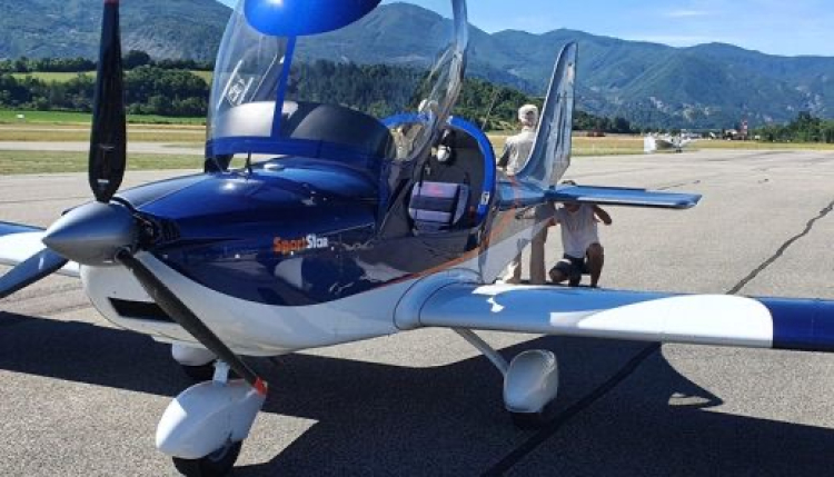 Pontarlier : l&rsquo;a&eacute;roclub modernise sa flotte et r&eacute;nove sa piste