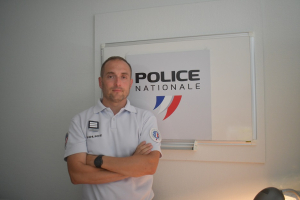 Capitaine Swartzfeld du commissariat de police de Besançon