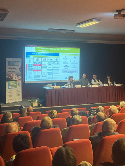 Une premi&egrave;re r&eacute;union s'est tenue &agrave; la salle Morand