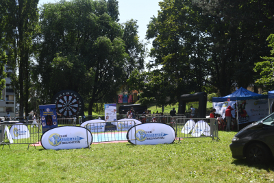 La caravane des pieds d'immeuble sillonne Besan&ccedil;on tout l'&eacute;t&eacute;