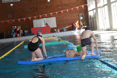 Pontarlier : La piscine Georges Cuinet aux couleurs d&rsquo;Halloween
