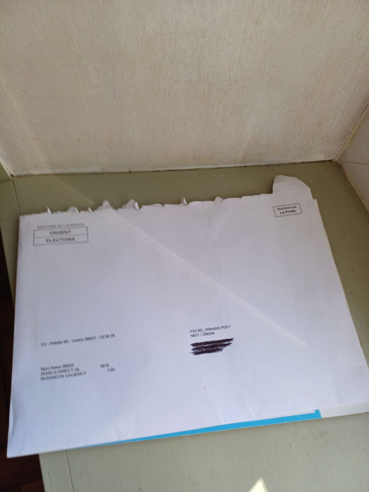 Législatives : des documents manquant dans les courriers envoyés aux électeurs