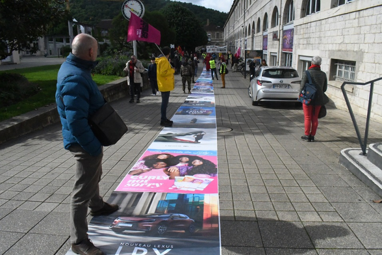 Opérations anti-pub à Besançon