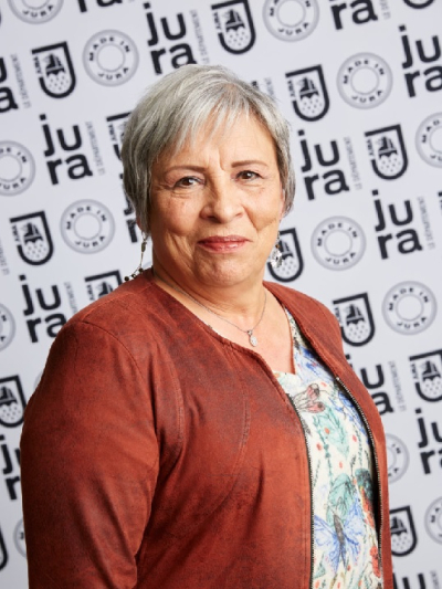 Jura / L&eacute;gislative partielle  : Marie-Christine Dalloz bat la campagne dans le Haut-Jura
