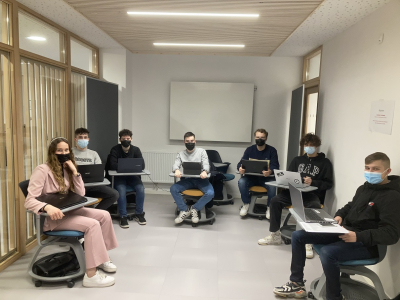 Cours dans les locaux de l'IMEA de Pontarlier